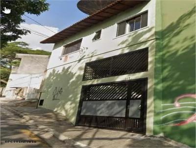 Casa para Venda, em Osasco, bairro Vila Yolanda, 5 dormit�rios, 3 banheiros, 2 su�tes, 2 vagas