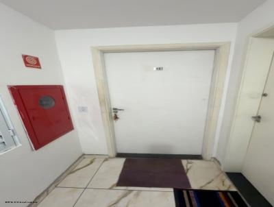 Apartamento para Venda, em Carapicu�ba, bairro Jardim Helena, 2 dormit�rios, 1 banheiro, 1 vaga